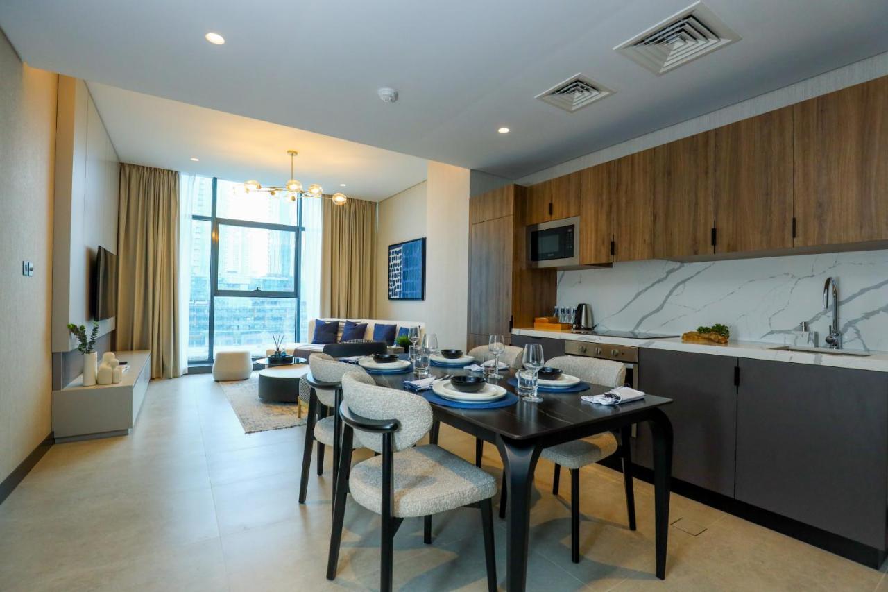 Hotel Charthouse Bahrain Manama Zewnętrze zdjęcie A typical apartment