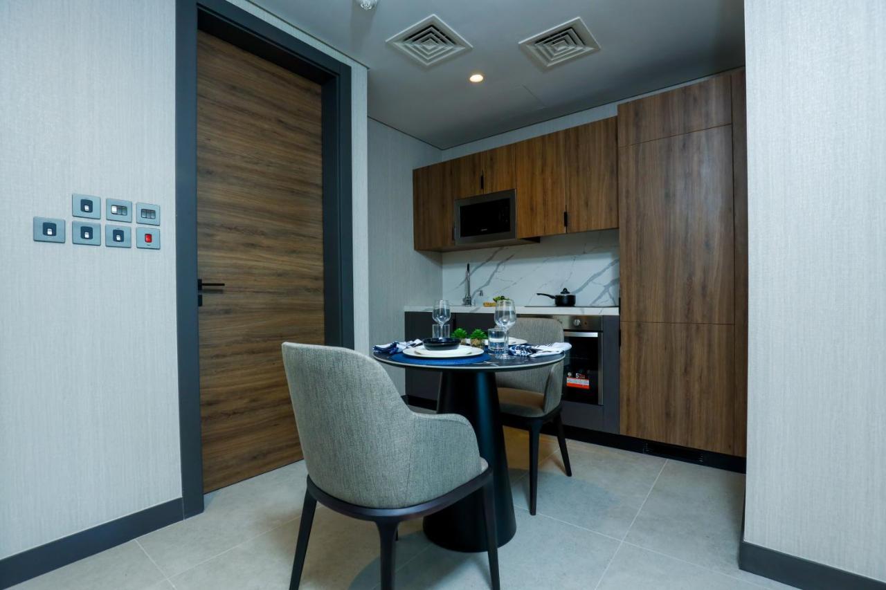 Hotel Charthouse Bahrain Manama Zewnętrze zdjęcie Kitchenette
