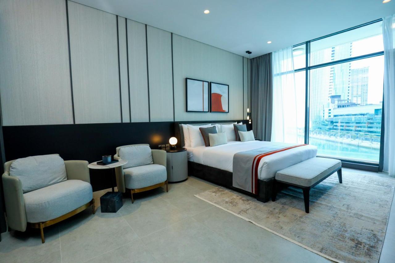Hotel Charthouse Bahrain Manama Zewnętrze zdjęcie A bedroom at the hotel