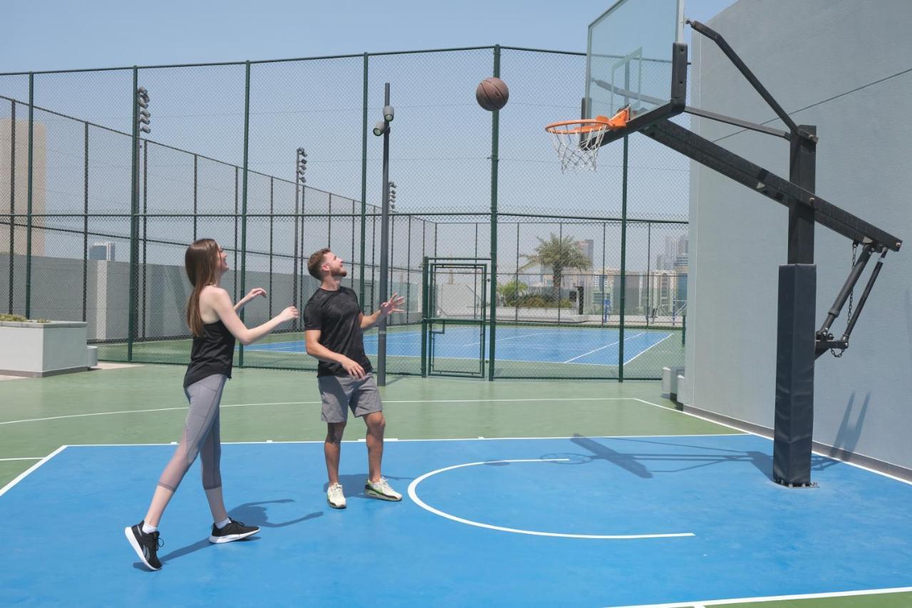Hotel Charthouse Bahrain Manama Zewnętrze zdjęcie Basketball at the Dubai Sports Hub