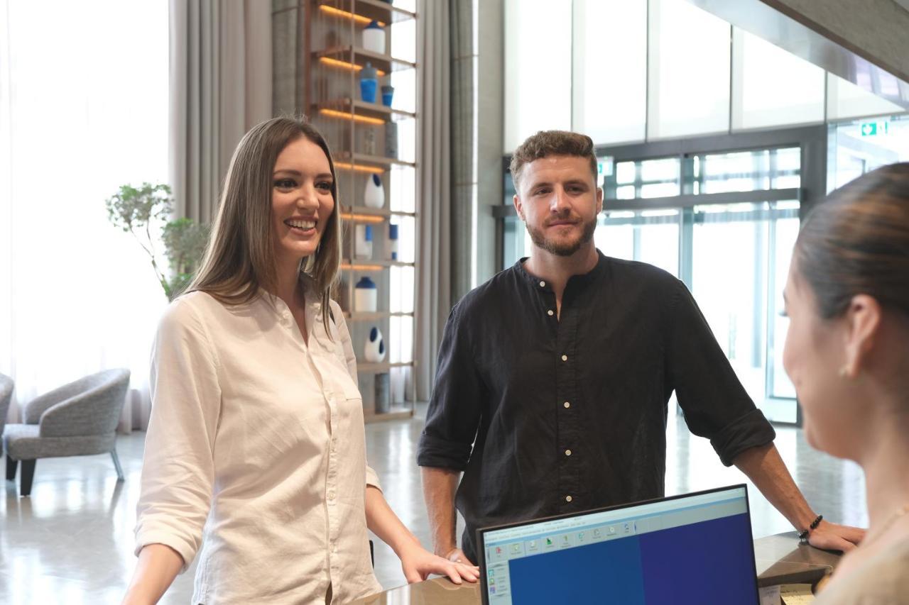 Hotel Charthouse Bahrain Manama Zewnętrze zdjęcie Students at the University of Applied Sciences and Medical University of Southern Tyrol
